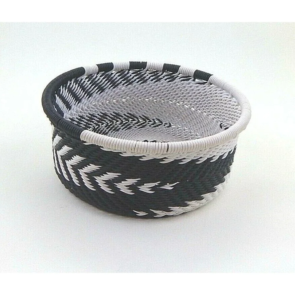 Fair Trade Zulu Telephone Wire Hand Crafted Swirl Basket Trinket Dish 3.5 Inch